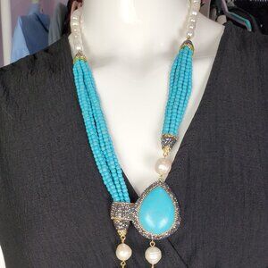 Women's Fashion Gem and Crystals Necklace